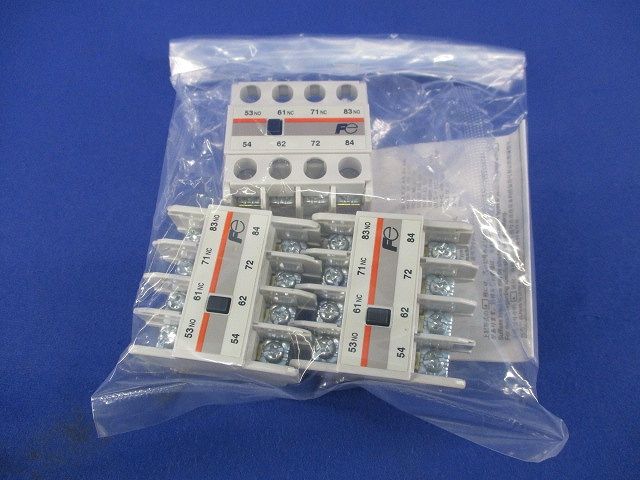 電磁開閉器用補助接点(3個入)(1個未開封) SZ-A22