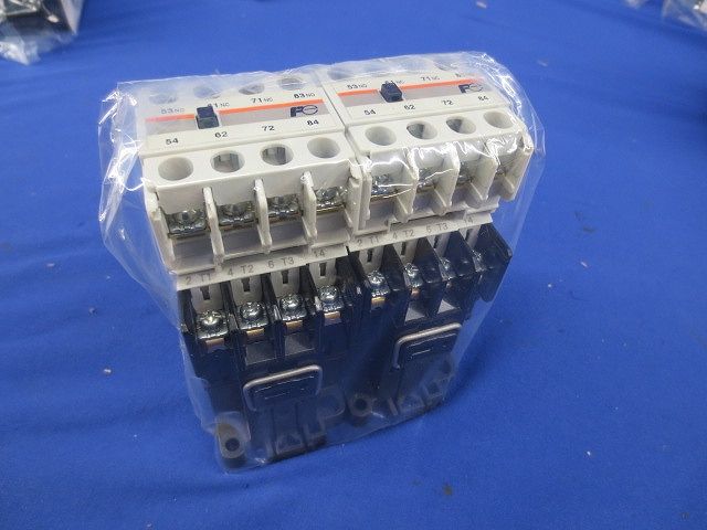 電磁接触器ユニット付(2セット入) SZ-A22+SC-03