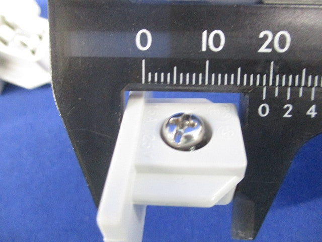 エンドキャップ(27個入)(白系) 15A125V