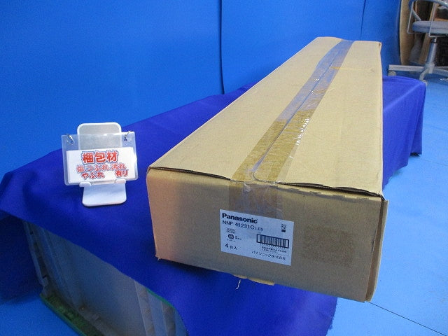 直管LEDベースライト(4台入)(ランプ別売) NNF41231CLE9