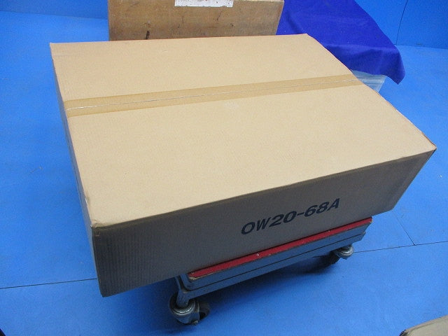 ウインドウキャビネット(ライトベージュ)(新品未開梱) OW20-68A