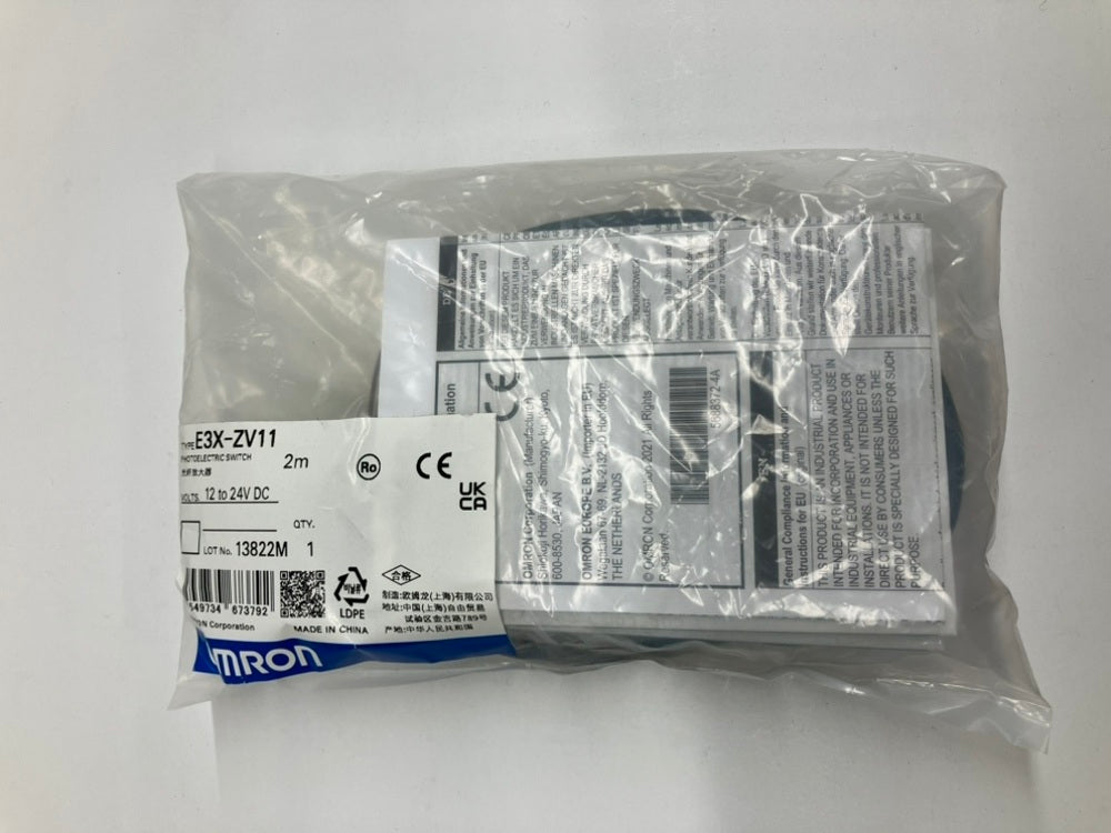 ファイバアンプ 標準タイプ 1チャネル 1出力(NPN) コード引き出し 2m E3X-ZV11