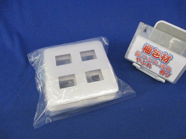 コンセントプレート4コ用(4枚入)(ホワイト)(新品未開封) WTF7004