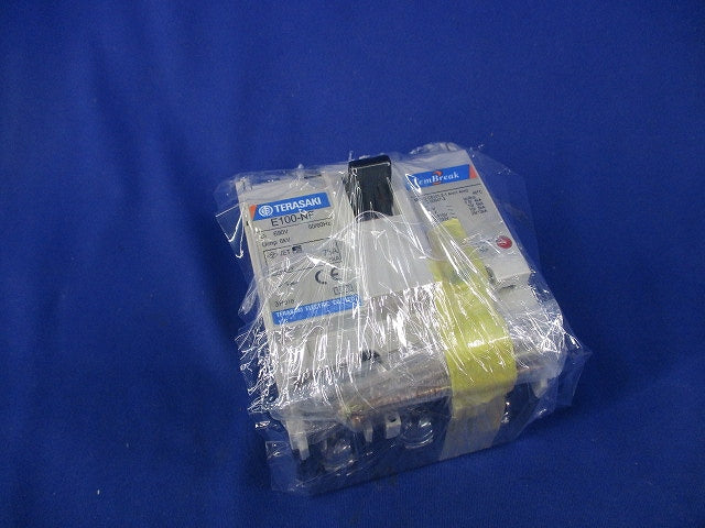 配線用遮断器3P75A ジャンク品 E100-NF