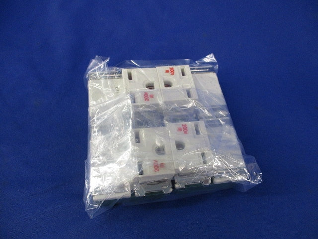 15A埋込接地コンセント(4個入) WN11122