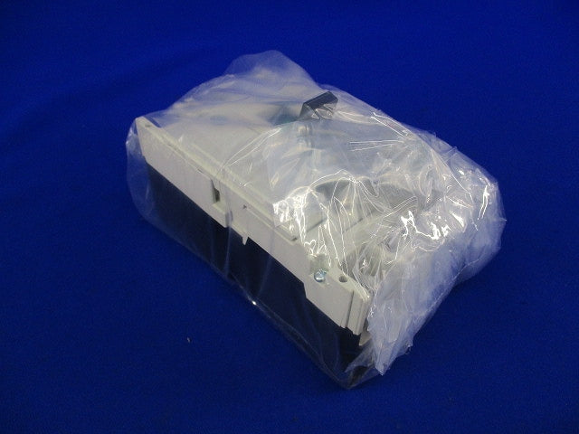 ヒューズフリー遮断器3P30A SXK60-C