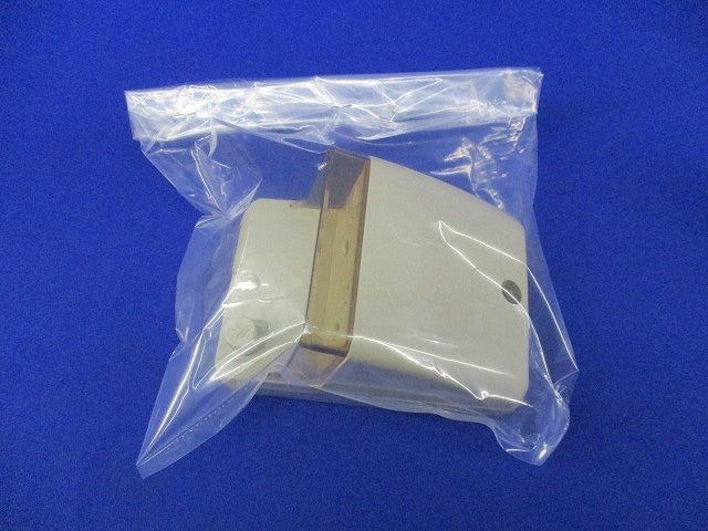 フル接地防水ダブルコンセント(キズ・汚れ有) WK4105