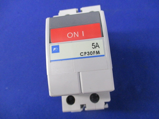 サーキットプロテクタ2P5A CP30FM-2P005