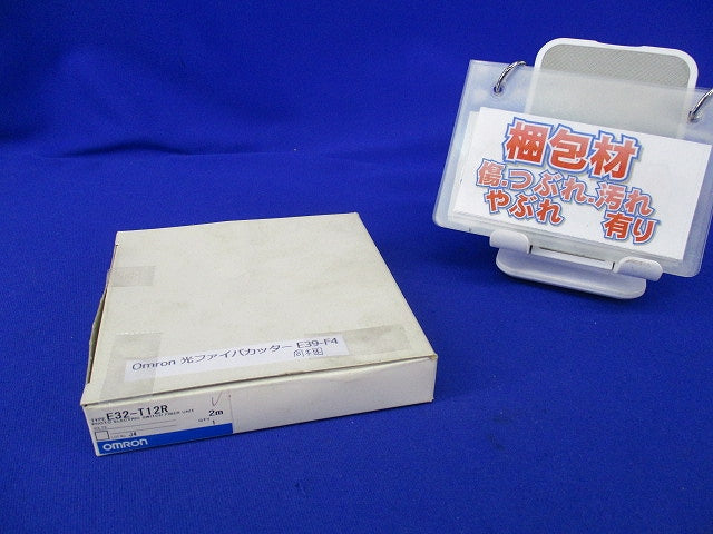 ファイバユニット(透過形・トップビュー・φ3円柱型)・光ファイバカッターセット E32-T12R+E38-F4