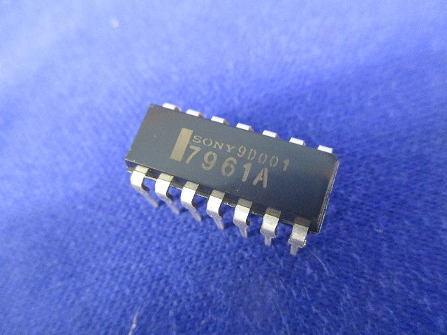 I.C. CX-7961A