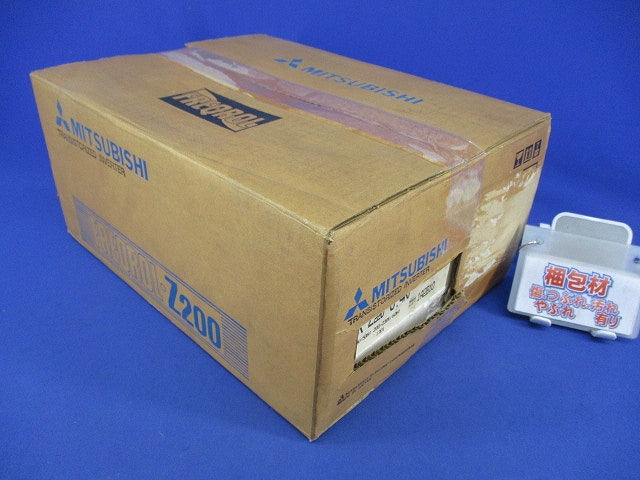 インバータ200V FR-Z220-0.4K