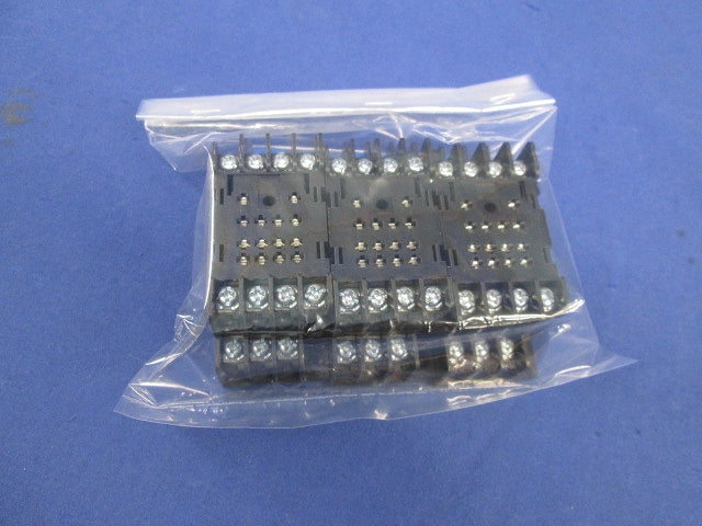 リレーソケット(3個入) SY4S-05DN