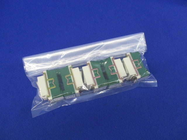 埋込ネームスイッチE(4路)(5個入) WN5064