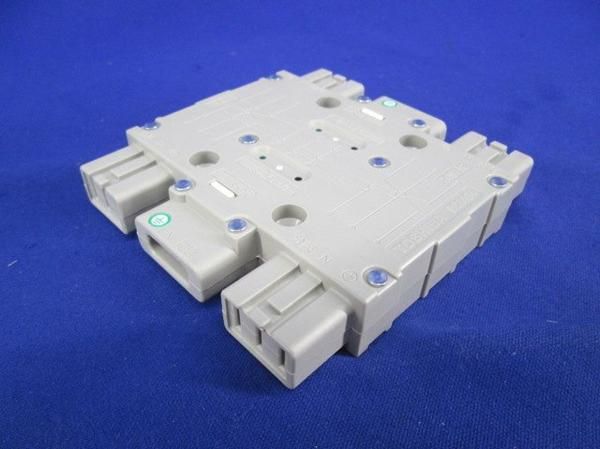 ハーネス用ジョイントボックス4分岐(5個入) DC8064-5