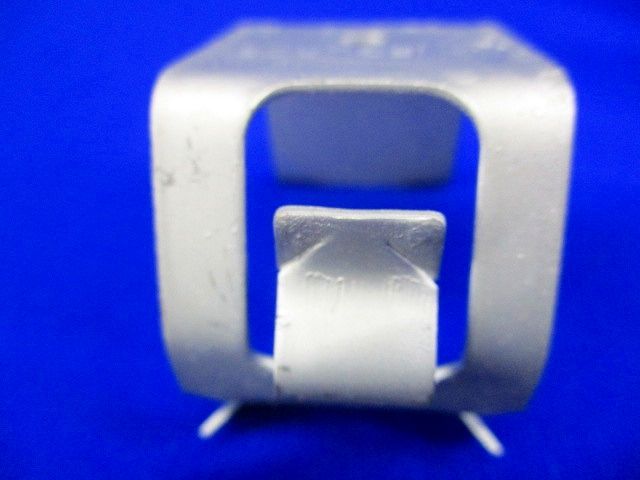 ボックス支持金具(19個入) MB45