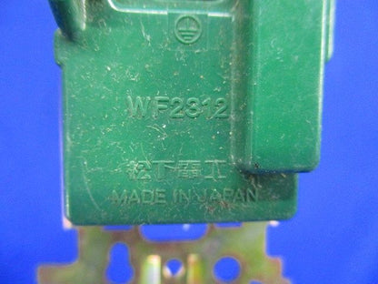 埋込コンセント(3個入) WF2312