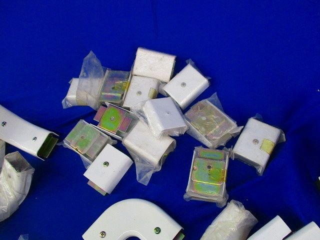 メタルエフモール付属品B型セット(混在30個入)(ホワイト)(未使用) M210他