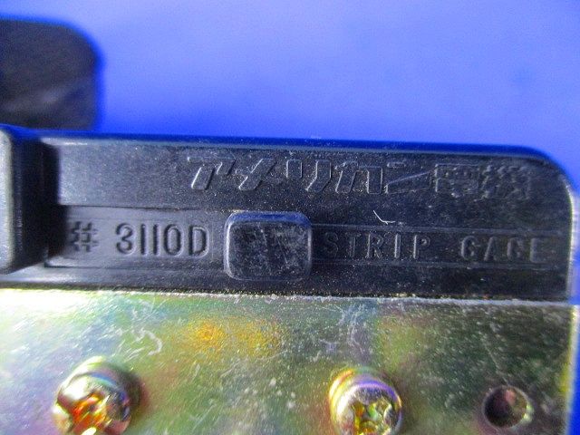 埋込コンセント(6個入) 3110D