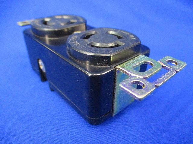 埋込コンセント(6個入) 3110D