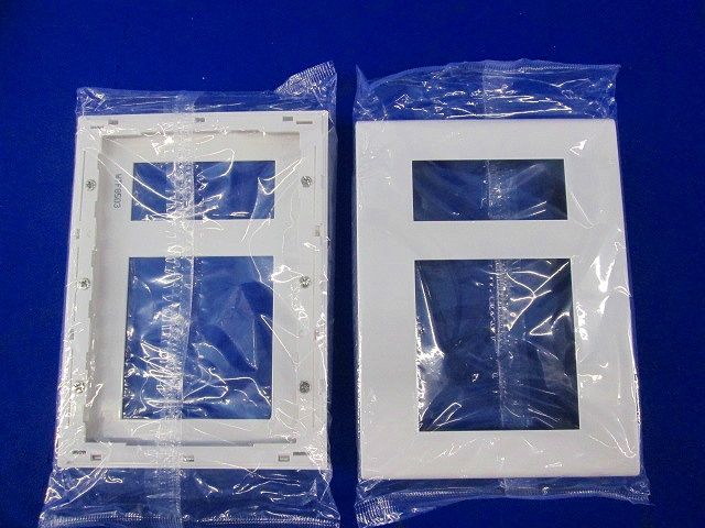 コンセントプレート3連(2連接穴+3コ用)(6枚入)(ホワイト) WTF8503