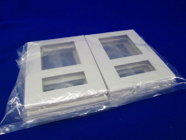 コンセントプレート3連(2連接穴+3コ用)(6枚入)(ホワイト) WTF8503