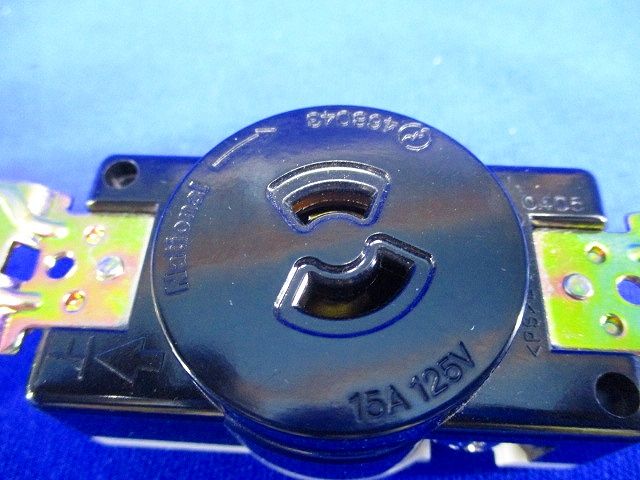 引掛埋込コンセント(5個入)National WF2215K