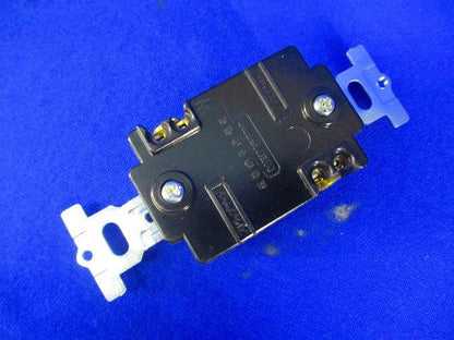 引掛埋込コンセント(5個入) MH2871