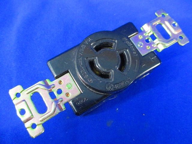 引掛埋込コンセント(9個入) WF2315K