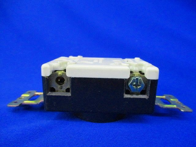 引掛埋込コンセント(8個入)(ブラック)ビス不足 WF2520