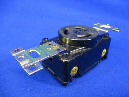 引掛埋込コンセント(3個入) 3220