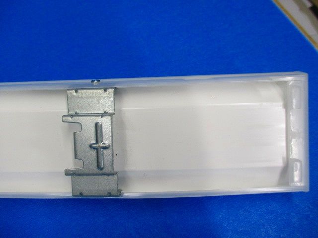 一体型LEDベースライト(昼白色)(傷汚れ有) LX-F160