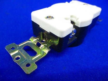 引掛埋込コンセント(5個入)(ブラック) WF2215BK