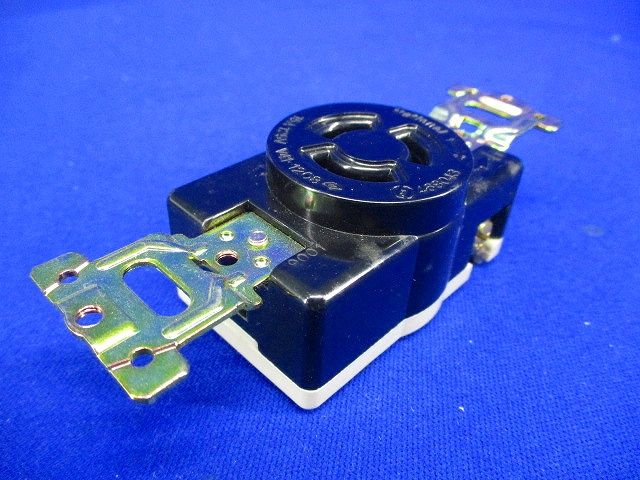 引掛埋込コンセント(5個入) WF2315K