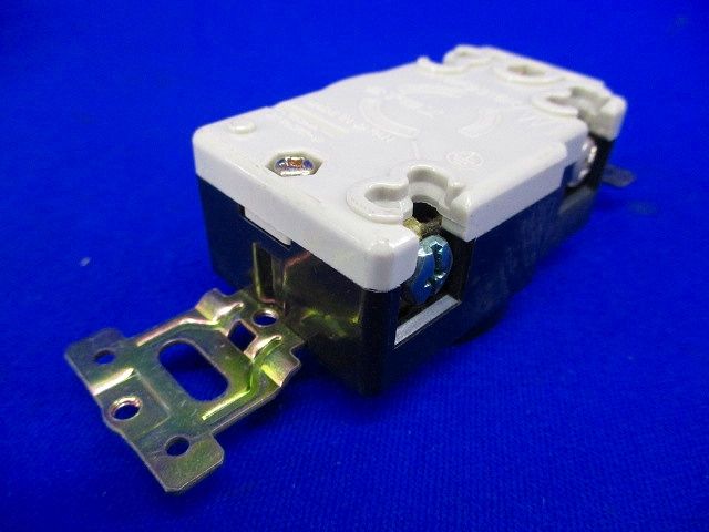 引掛埋込コンセント(4個入) WF2315K