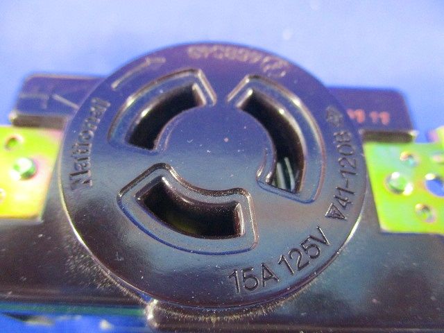 引掛埋込コンセント(5個入)(チョコ) WF2315K