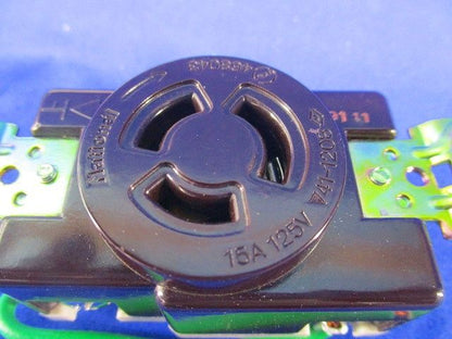 引掛埋込コンセント(5個入)(チョコ) WF2315K