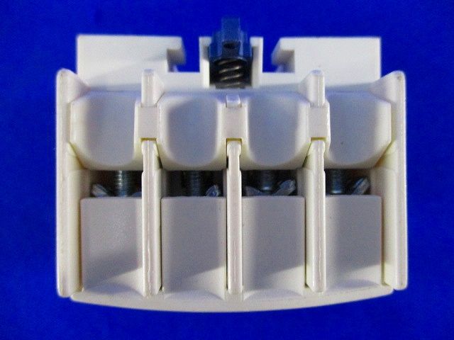 非可逆形電磁接触器 C8201-5-1