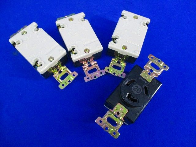 引掛埋込コンセント(4個入)(汚れあり)(黒) WF2520