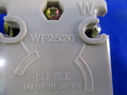 引掛埋込コンセント(4個入)(汚れあり)(黒) WF2520