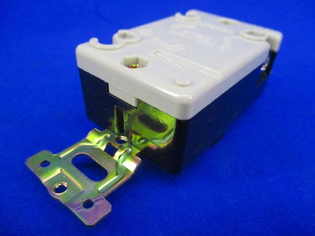 引掛埋込コンセント(4個入)(汚れあり)(黒) WF2520