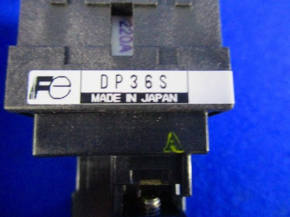 角形表示灯(ネジ不足) DP36S