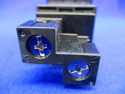 角形表示灯(ネジ不足) DP36S