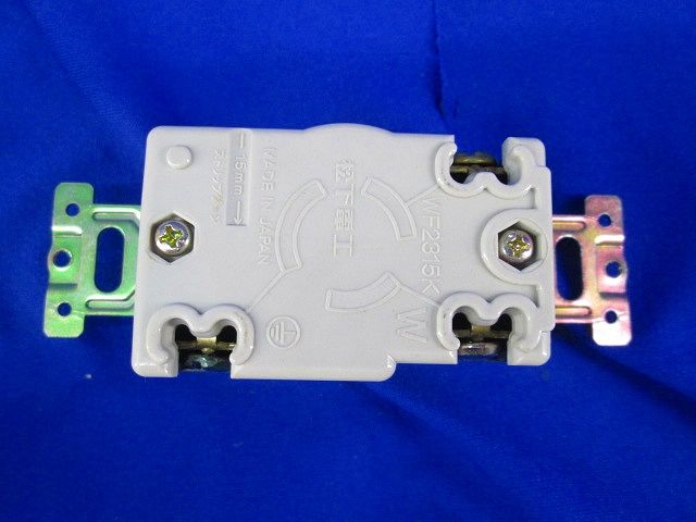 引掛埋込コンセント(10個入)(ブラック)(汚れ有) WF2315K