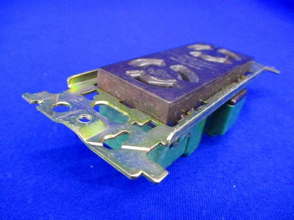 埋込コンセント(2個入) WF2312