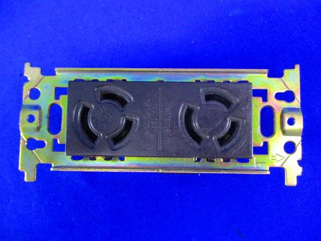 埋込コンセント(2個入) WF2312