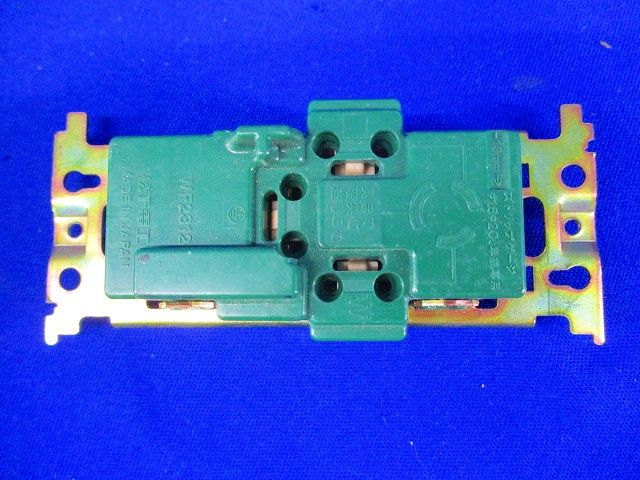埋込コンセント(2個入) WF2312