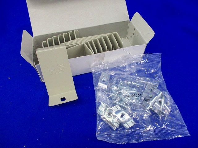 LA形分岐ラック用振れ止め金具(9個入) SRLAS1