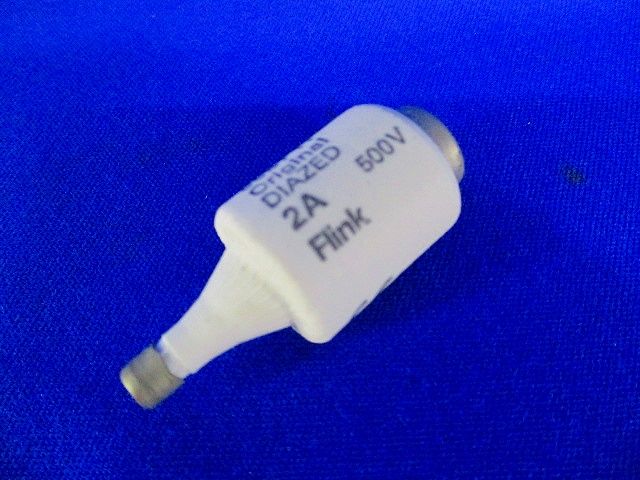 ボトルヒューズ 定格電流2A(3個入) 5SB111