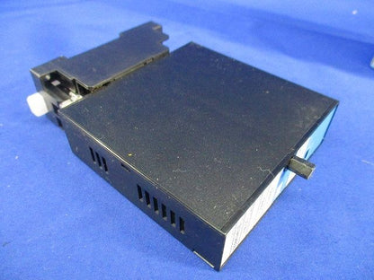 薄型プラグイン方式 絶縁信号変換器 AREX-37