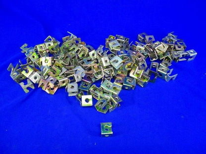 埋込型蛍光灯器具支持金具(160個入) TKH9H